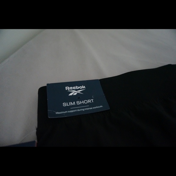 Women gym shorts sweat proof - Picture 1 of 4